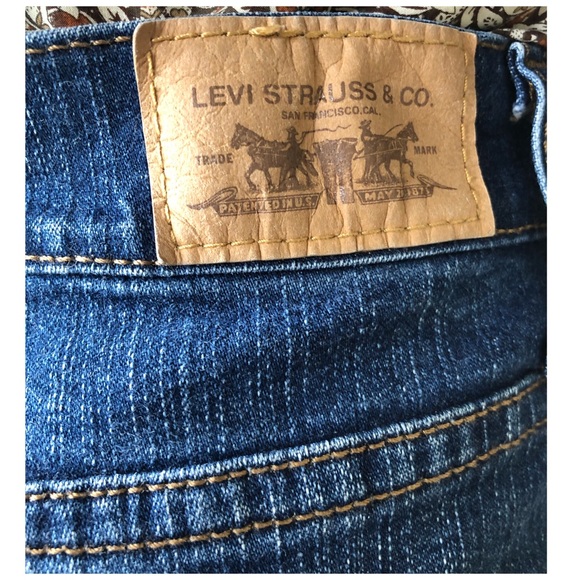 Levi’s 512 ♥️ Perfectly Slimming Boot Cut Jeans - Picture 5 of 5
